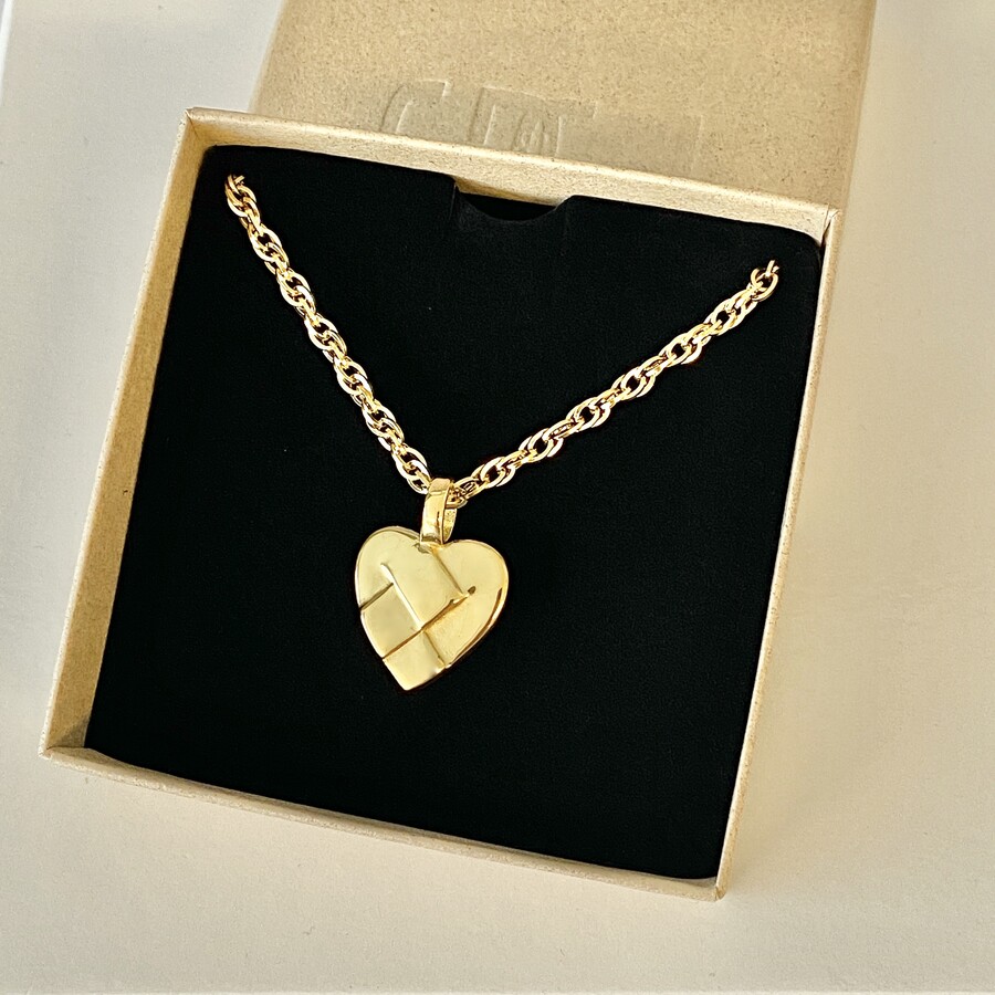 316L Stainless Steel Woven Heart Pendant - Image 3
